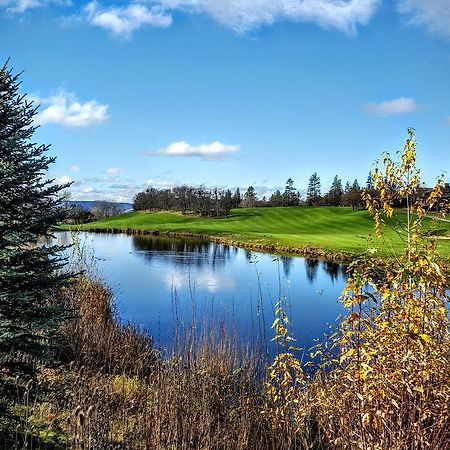 Resort At Eagle Point Golf Club Lodging Екстериор снимка
