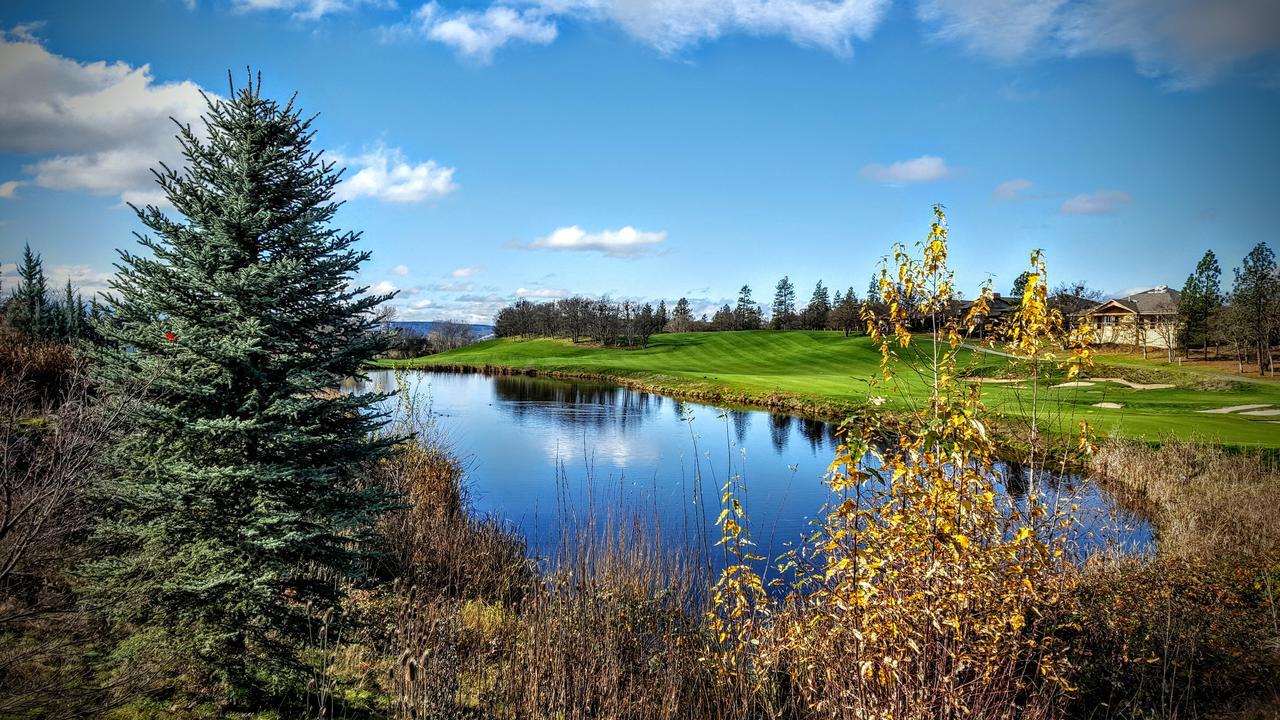 Resort At Eagle Point Golf Club Lodging Екстериор снимка