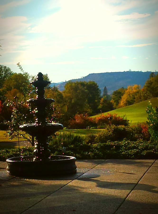 Resort At Eagle Point Golf Club Lodging Екстериор снимка